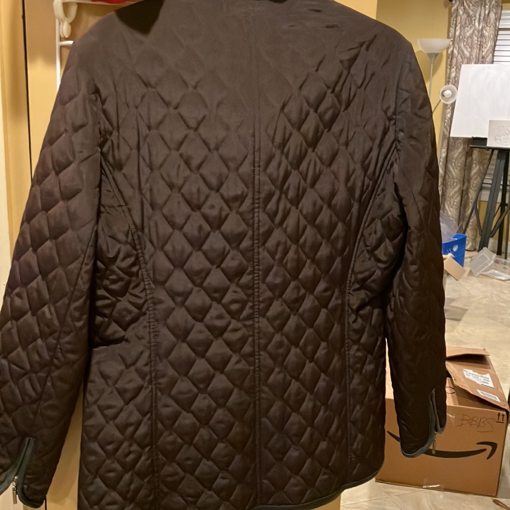 Lightweight jacket - Picture 2 of 4